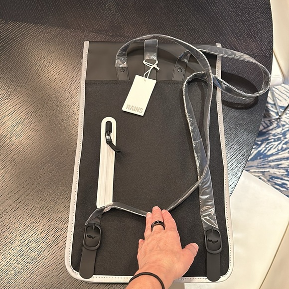 NWT Rains Black/Grey Backpack Reflective One Size - Picture 3 of 6